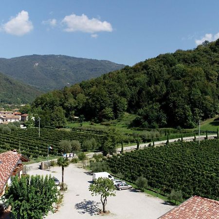 Wine Resort Faedis Kültér fotó